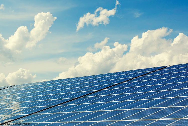 Convênio assinado por PA e BA permite isenção de ICMS em placas solares
